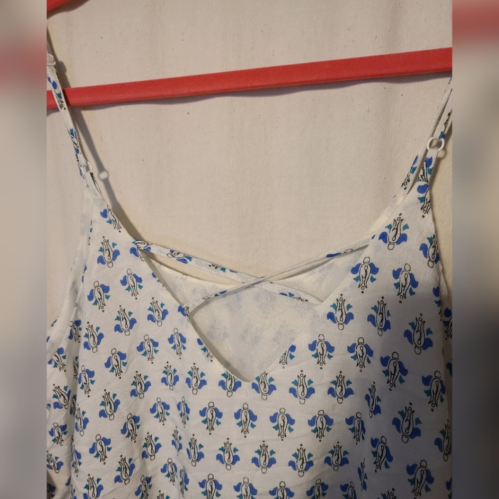 Sundress - Picture 3 of 4